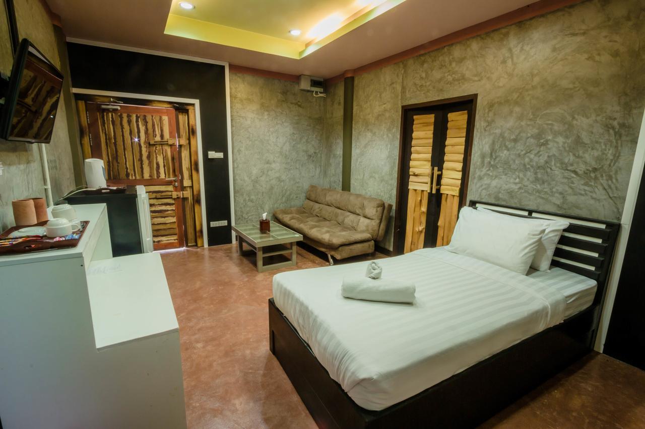 The Riverpool Resort And Spa Kanchanaburi Extérieur photo
