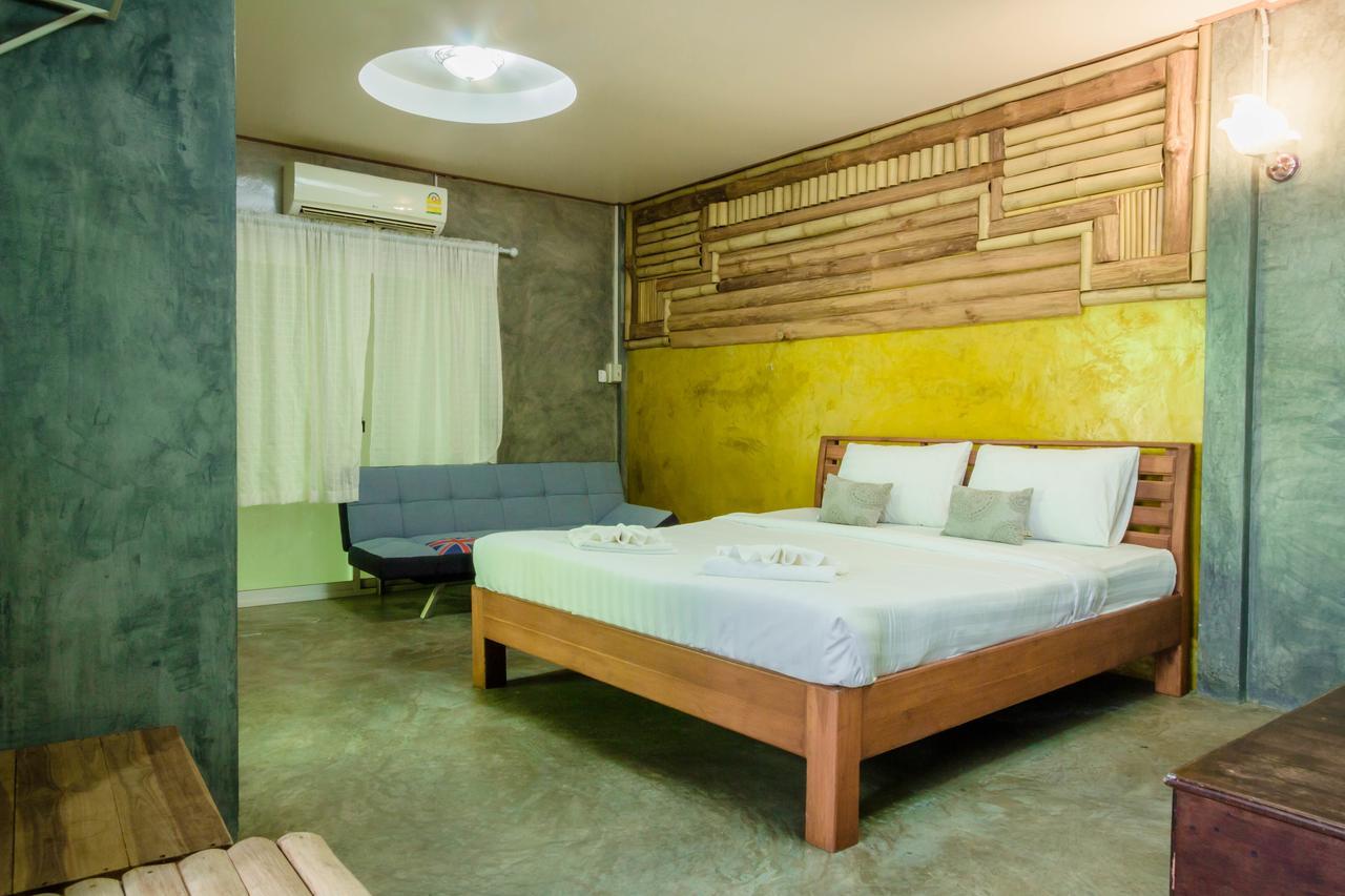 The Riverpool Resort And Spa Kanchanaburi Extérieur photo