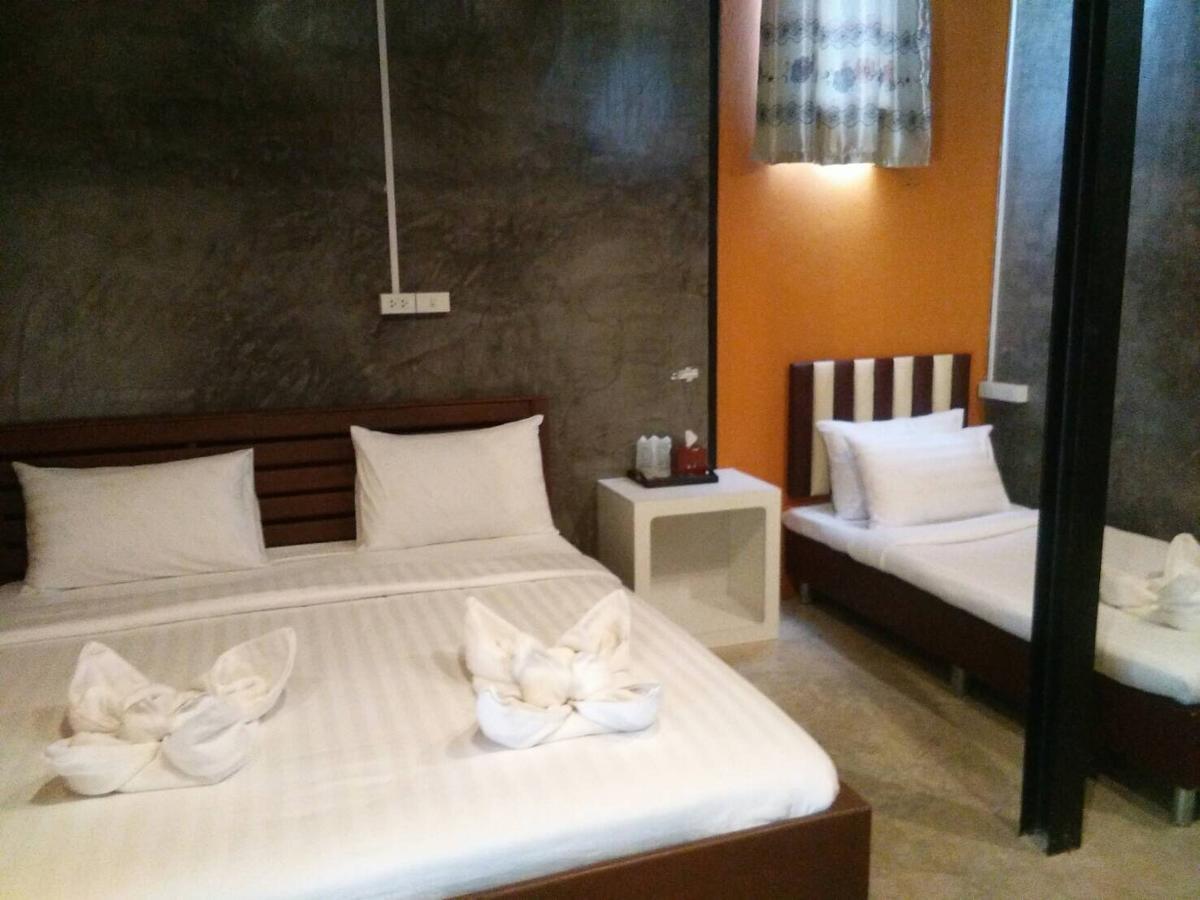 The Riverpool Resort And Spa Kanchanaburi Extérieur photo