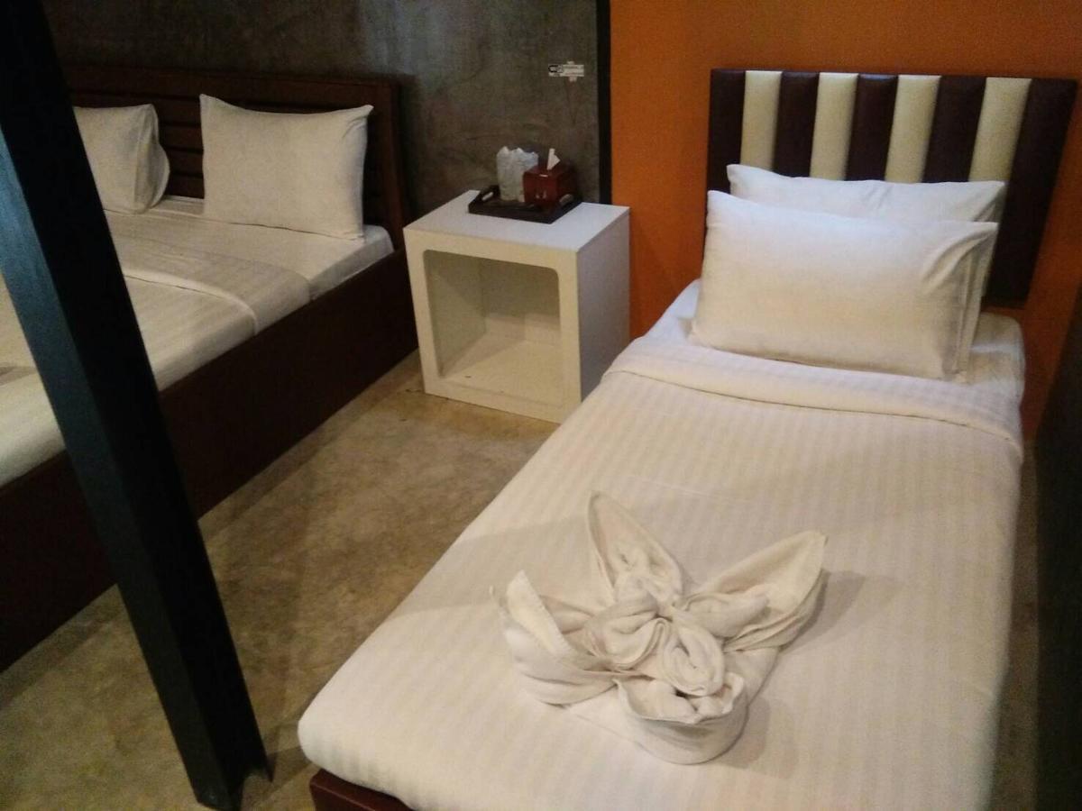 The Riverpool Resort And Spa Kanchanaburi Extérieur photo