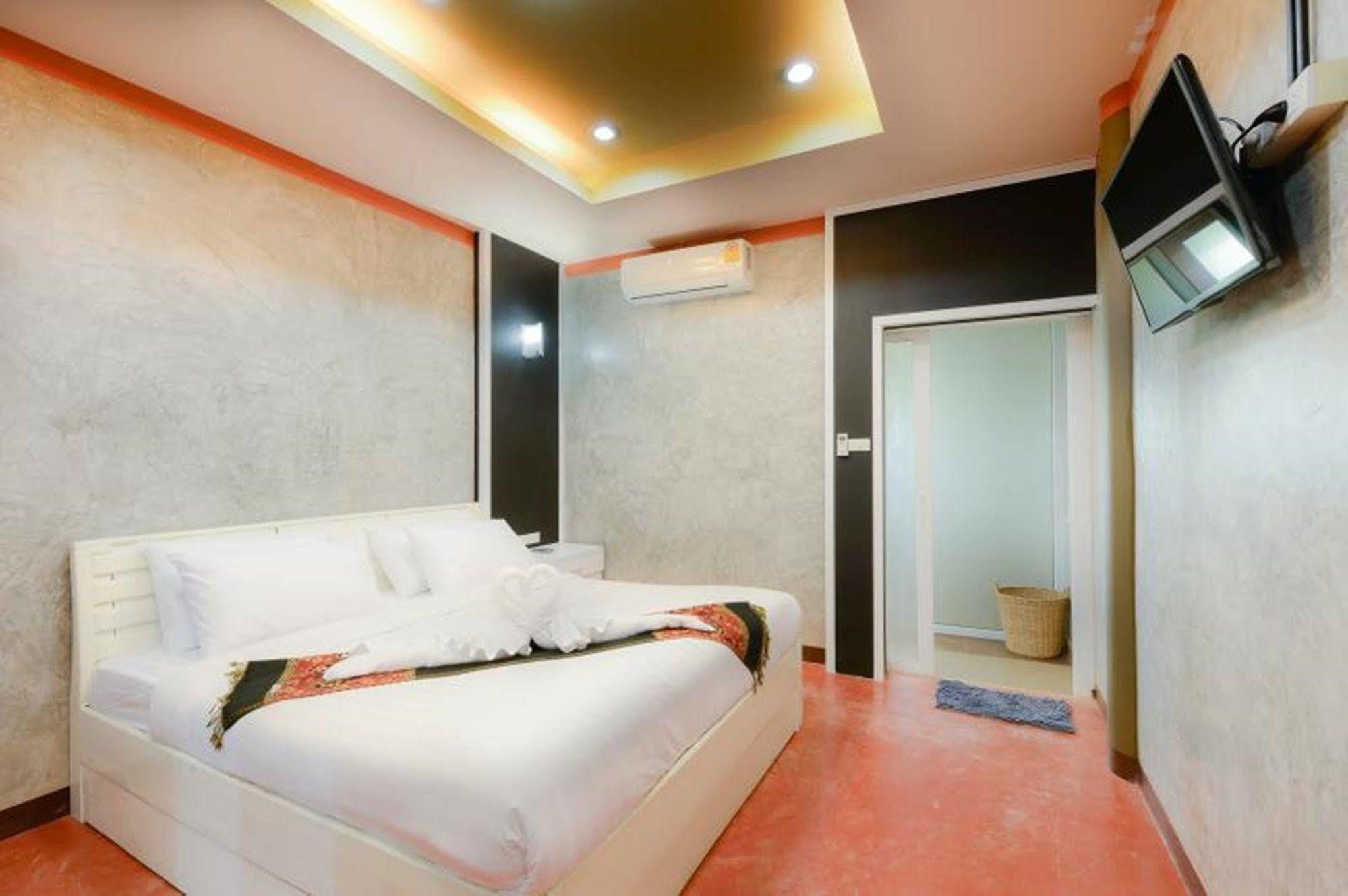 The Riverpool Resort And Spa Kanchanaburi Extérieur photo